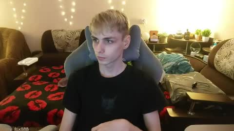 Snapshot of danny_fox888 chatting on May 7, 5:18 pm Daniel online show from May 7, 5:18 pm