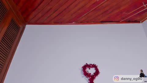 Snapshot of danny_og chatting on January 24, 10:11 am Danny online show from January 24, 10:11 am