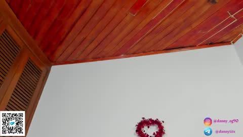 Snapshot of danny_og chatting on February 2, 7:09 am Danny online show from February 2, 7:09 am