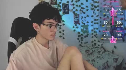 Snapshot of danny_phantom_09 chatting on September 26, 3:10 am danny_phantom_09 online show from September 26, 3:10 am