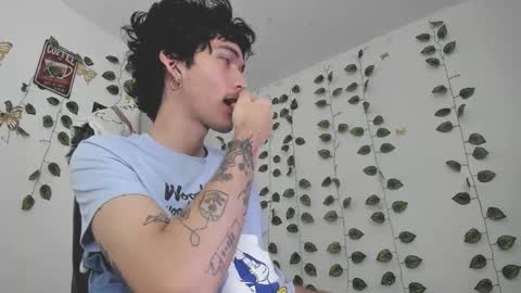 Snapshot of danny_phantom_09 chatting on November 21, 4:22 am danny_phantom_09 online show from November 21, 4:22 am