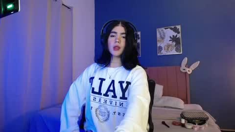 Snapshot of danny_winslow chatting on February 12, 4:01 am Danny online show from February 12, 4:01 am