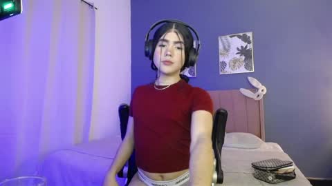 Snapshot of danny_winslow chatting on February 18, 4:26 am Danny online show from February 18, 4:26 am