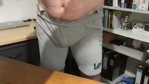 Snapshot of dannyfunboy chatting on January 14, 6:24 am Danny online show from January 14, 6:24 am