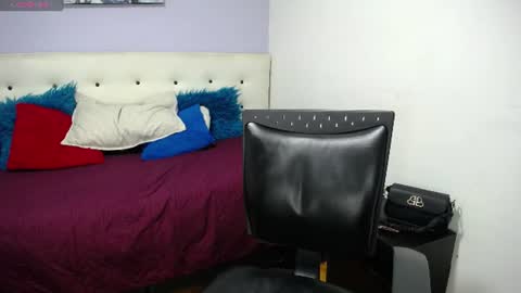 Snapshot of dannyscortt chatting on June 15, 10:45 pm DannyScott online show from June 15, 10:45 pm