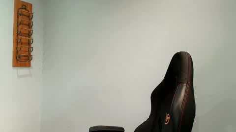 Snapshot of dannythreeyway chatting on September 16, 6:42 pm DannyThreeWay online show from September 16, 6:42 pm