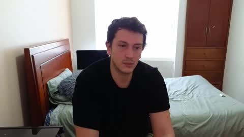 Snapshot of danruiz33 chatting on November 1, 4:42 pm Dan online show from November 1, 4:42 pm