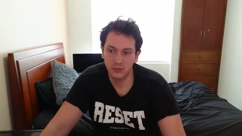 Snapshot of danruiz33 chatting on November 5, 2:28 pm Dan online show from November 5, 2:28 pm