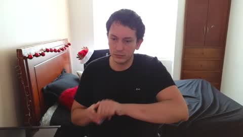 Snapshot of danruiz33 chatting on November 10, 4:28 pm Dan online show from November 10, 4:28 pm