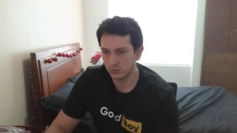 Snapshot of danruiz33 chatting on November 18, 2:54 pm Dan online show from November 18, 2:54 pm