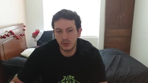 Snapshot of danruiz33 chatting on November 22, 1:10 pm Dan online show from November 22, 1:10 pm