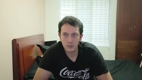 Snapshot of danruiz33 chatting on May 13, 10:27 pm Dan online show from May 13, 10:27 pm