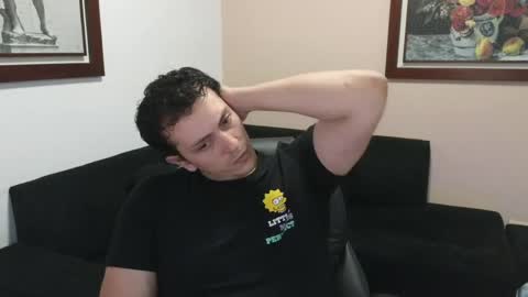 Snapshot of danruiz33 chatting on May 15, 2:40 am Dan online show from May 15, 2:40 am