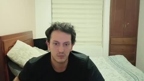 Snapshot of danruiz33 chatting on June 8, 3:51 am Dan online show from June 8, 3:51 am