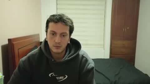 Snapshot of danruiz33 chatting on July 20, 2:15 am Dan online show from July 20, 2:15 am