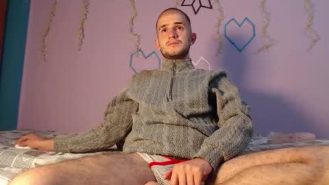 dante_bear online show from February 3, 10:42 am