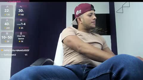 Snapshot of dante_bigboss chatting on December 8, 11:24 am Dante online show from December 8, 11:24 am