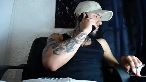 Snapshot of dante_d_angelo_ chatting on September 17, 10:33 pm dante_d_angelo_ online show from September 17, 10:33 pm