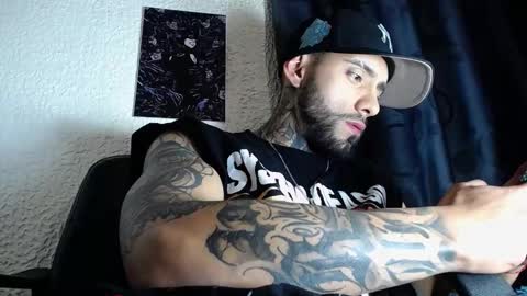 dante_d_angelo_ online show from December 20, 6:09 am