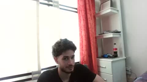 Snapshot of dante_dm chatting on December 20, 2:57 pm DANTE DI MARCO online show from December 20, 2:57 pm