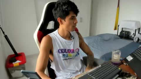 X Dante7373574 online show from June 8, 7:58 pm