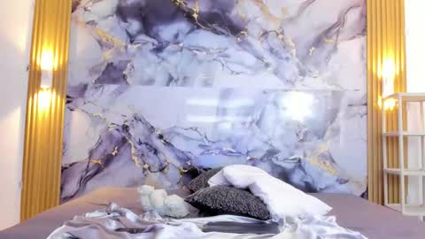 DANTE DARK online show from December 3, 8:51 pm