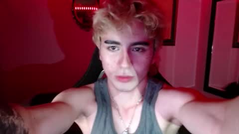 danteobscuro online show from November 15, 8:00 am