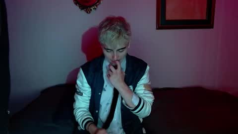 danteobscuro online show from November 28, 3:09 am