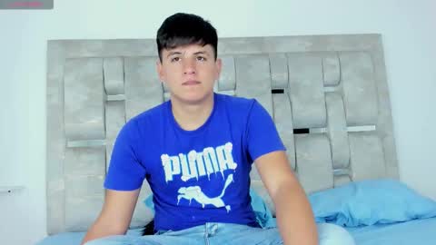 dantestone1 online show from November 10, 6:51 pm