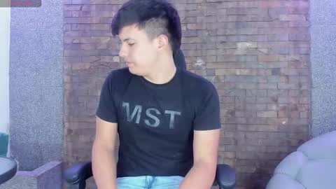 dantestone1 online show from November 18, 11:47 am