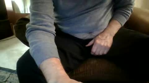 Snapshot of dantibb44 chatting on March 14, 3:45 am danny online show from March 14, 3:45 am