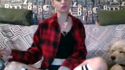 Snapshot of danuta1 chatting on December 1, 10:15 pm DD online show from December 1, 10:15 pm