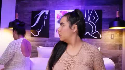 Snapshot of dany_alexa chatting on October 18, 11:44 am Dany And Alexa online show from October 18, 11:44 am