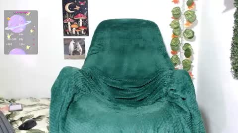 dany_milk online show from July 9, 1:31 am