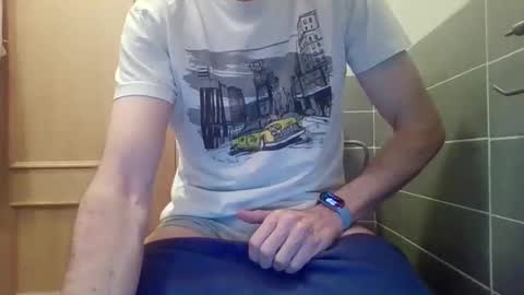 Snapshot of danydotado chatting on February 10, 9:46 am danydotado online show from February 10, 9:46 am