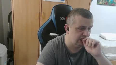 danysanchez1981 online show from February 28, 12:39 pm