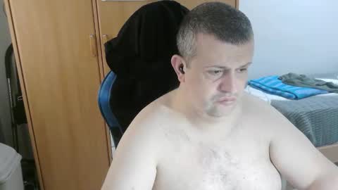 danysanchez1981 online show from March 9, 10:08 am