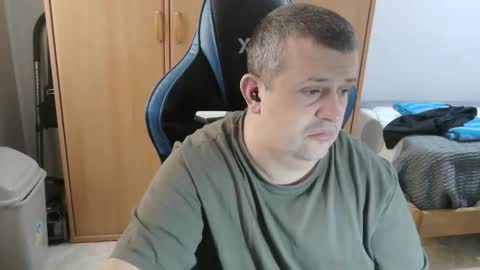 danysanchez1981 online show from March 10, 11:37 am