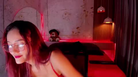 Daphne online show from February 10, 11:57 am