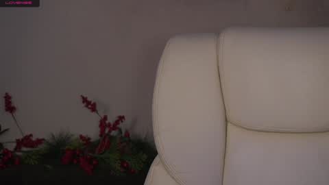 Agatha  online show from December 27, 9:11 pm