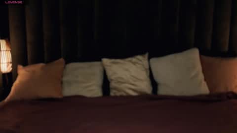 Agatha  online show from October 20, 12:49 pm