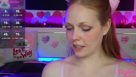 Snapshot of daphnemadison chatting on February 12, 7:24 pm Daphne Madison online show from February 12, 7:24 pm