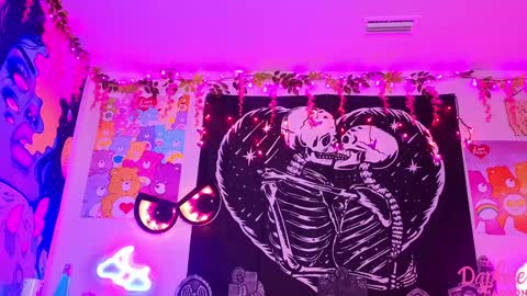 Snapshot of daphnemadison chatting on October 21, 9:37 pm Daphne Madison online show from October 21, 9:37 pm