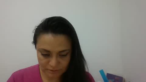 dapnne online show from February 3, 9:07 pm