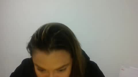 dapnne online show from February 6, 8:12 pm