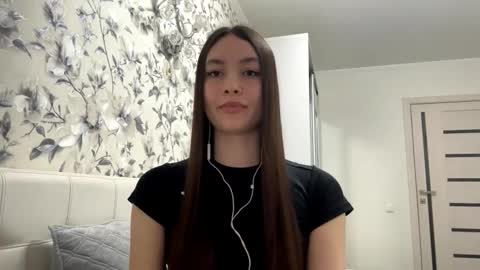 Lina online show from February 28, 6:58 am