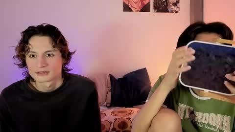 darcy_and_stolas online show from May 4, 10:28 pm