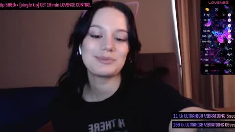 Darcy online show from October 5, 1:42 pm