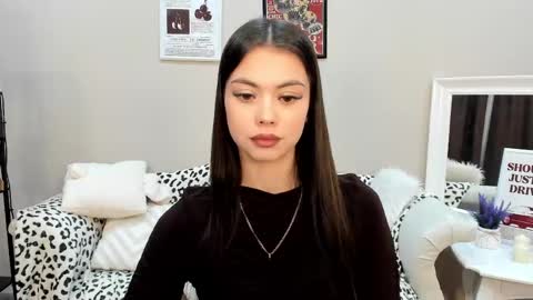 DarcyMacy online show from May 3, 6:36 pm