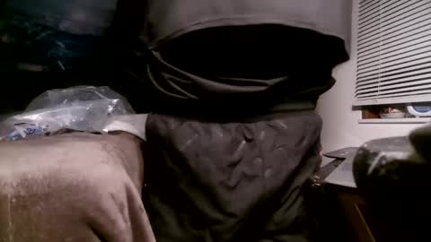 Snapshot of darichrichardson chatting on November 1, 10:06 am Betty and Robert Play time online show from November 1, 10:06 am